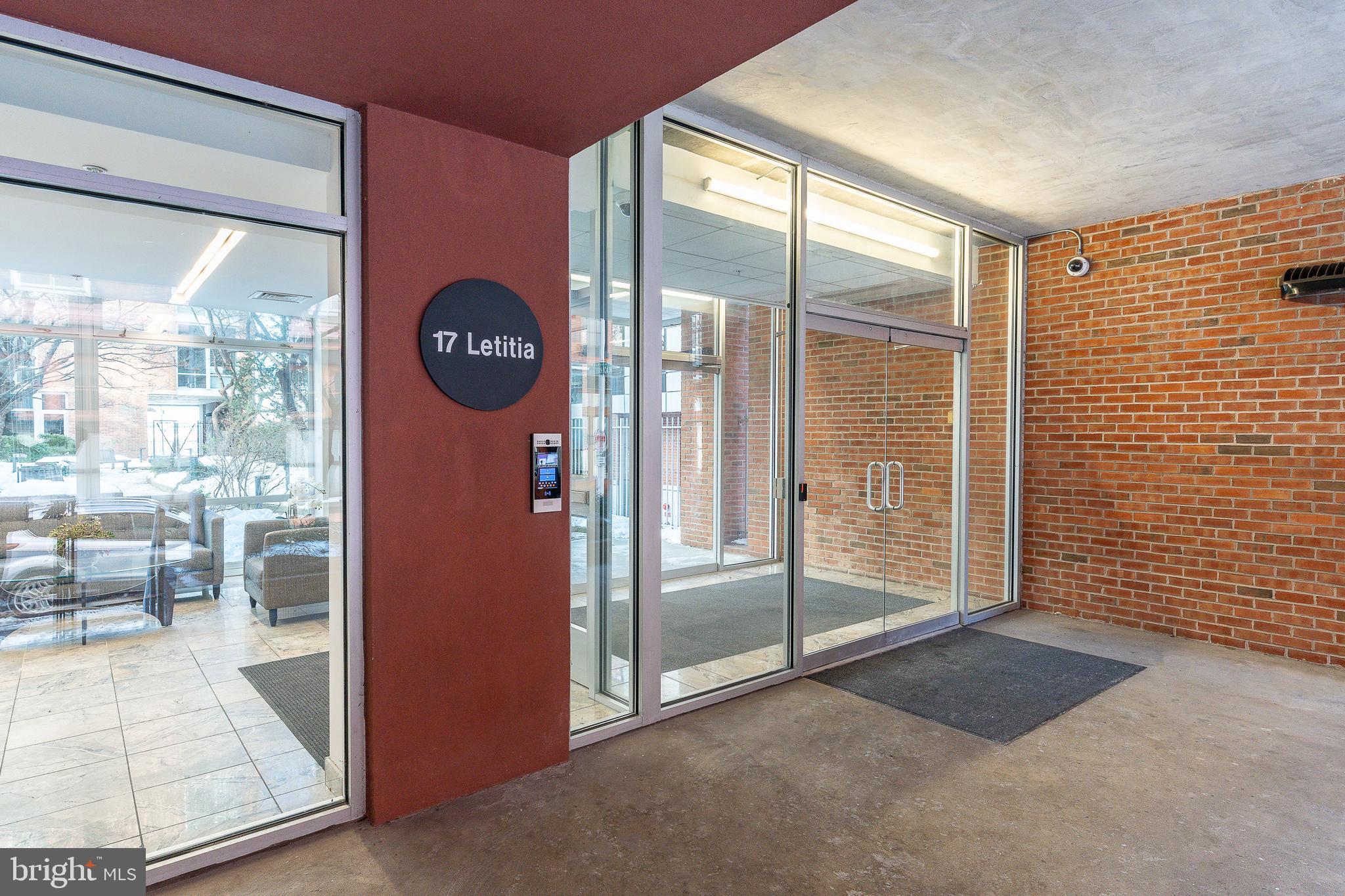 22 South Front Street, Unit 207 Philadelphia, PA 19106 - Photo 25 of 32 a view of an entryway with livingroom