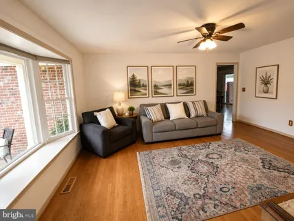 $750,000 | 314 Belmont Place Southwest, Leesburg, VA 20175