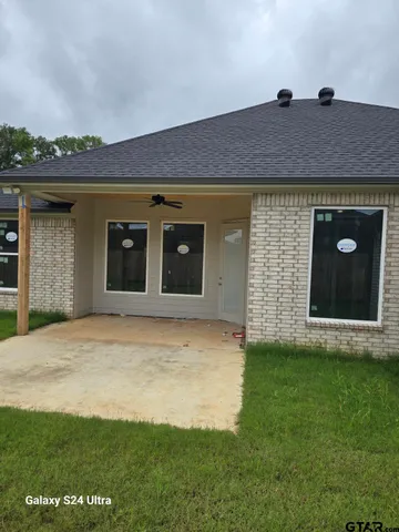 $340,300 | 913 Alex Drive, Whitehouse, TX 75791