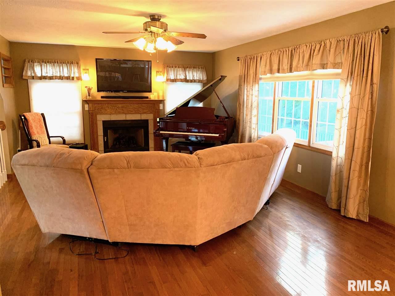 7 Bent Creek Road Sherman, IL 62684 - Photo 11 of 36 Gallery Image 11