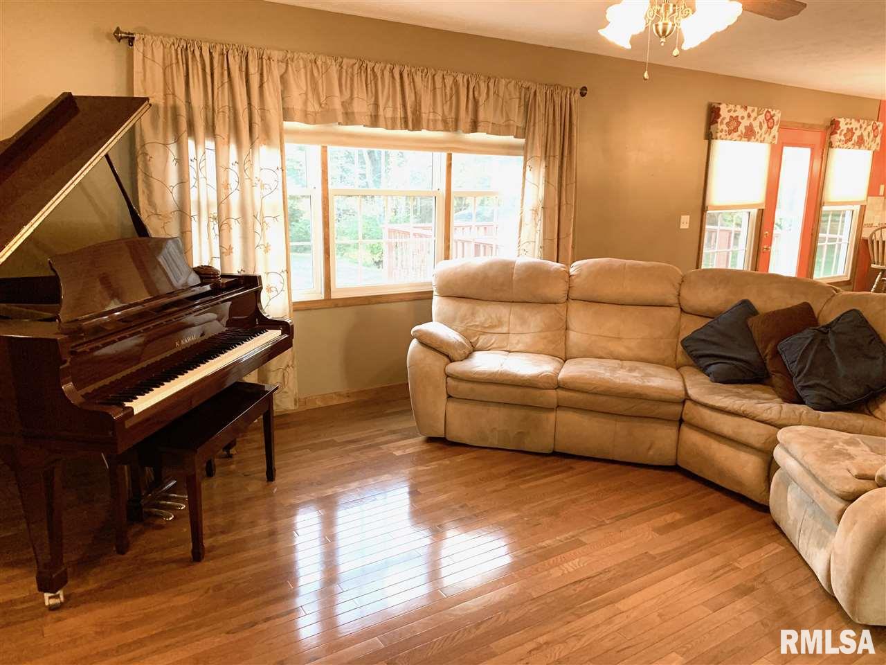 7 Bent Creek Road Sherman, IL 62684 - Photo 13 of 36 Gallery Image 13