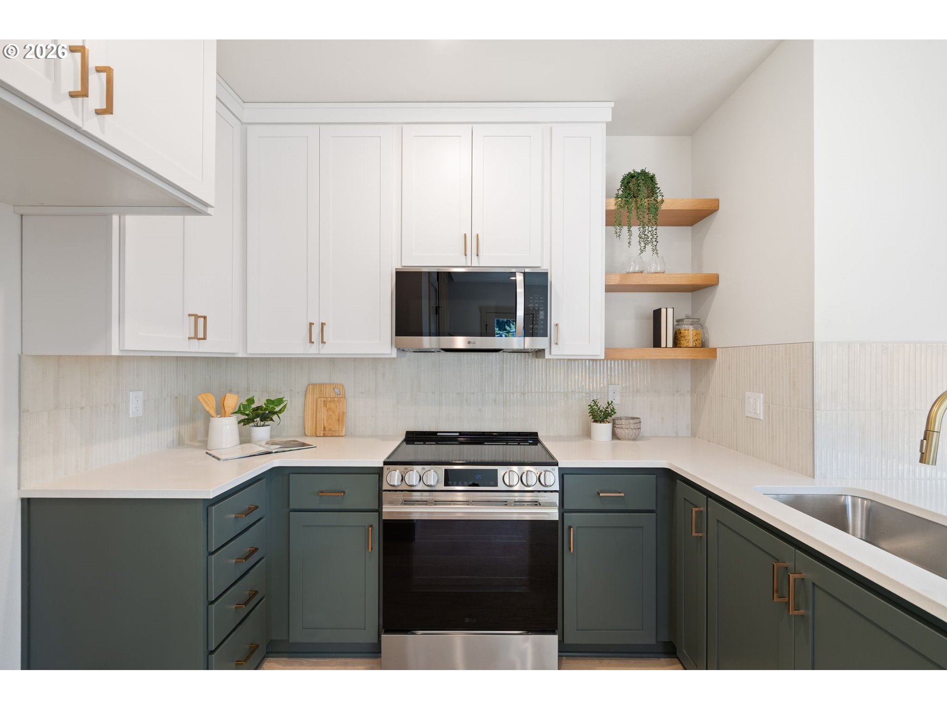 6909 Northeast Multnomah Street, Unit B Portland, OR 97213 - Photo 19 of 41