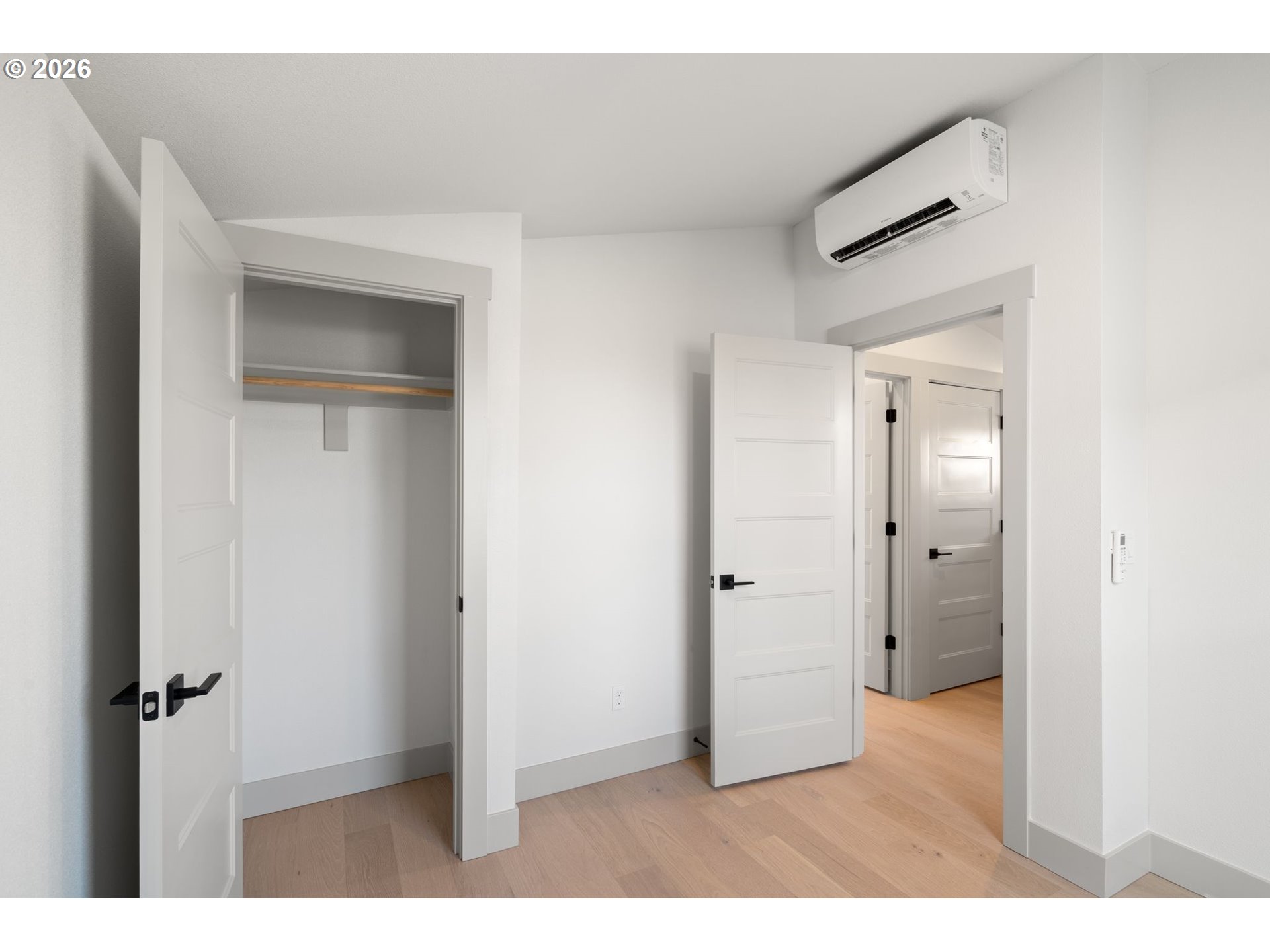 6909 Northeast Multnomah Street, Unit B Portland, OR 97213 - Photo 33 of 41