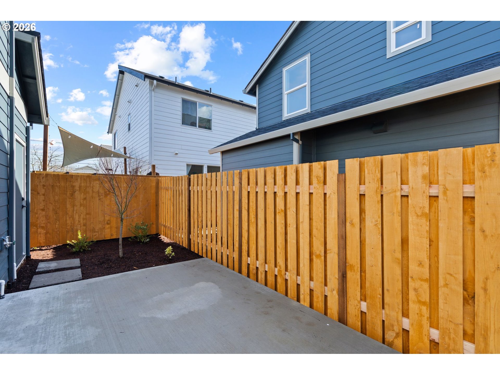 6909 Northeast Multnomah Street, Unit B Portland, OR 97213 - Photo 38 of 41