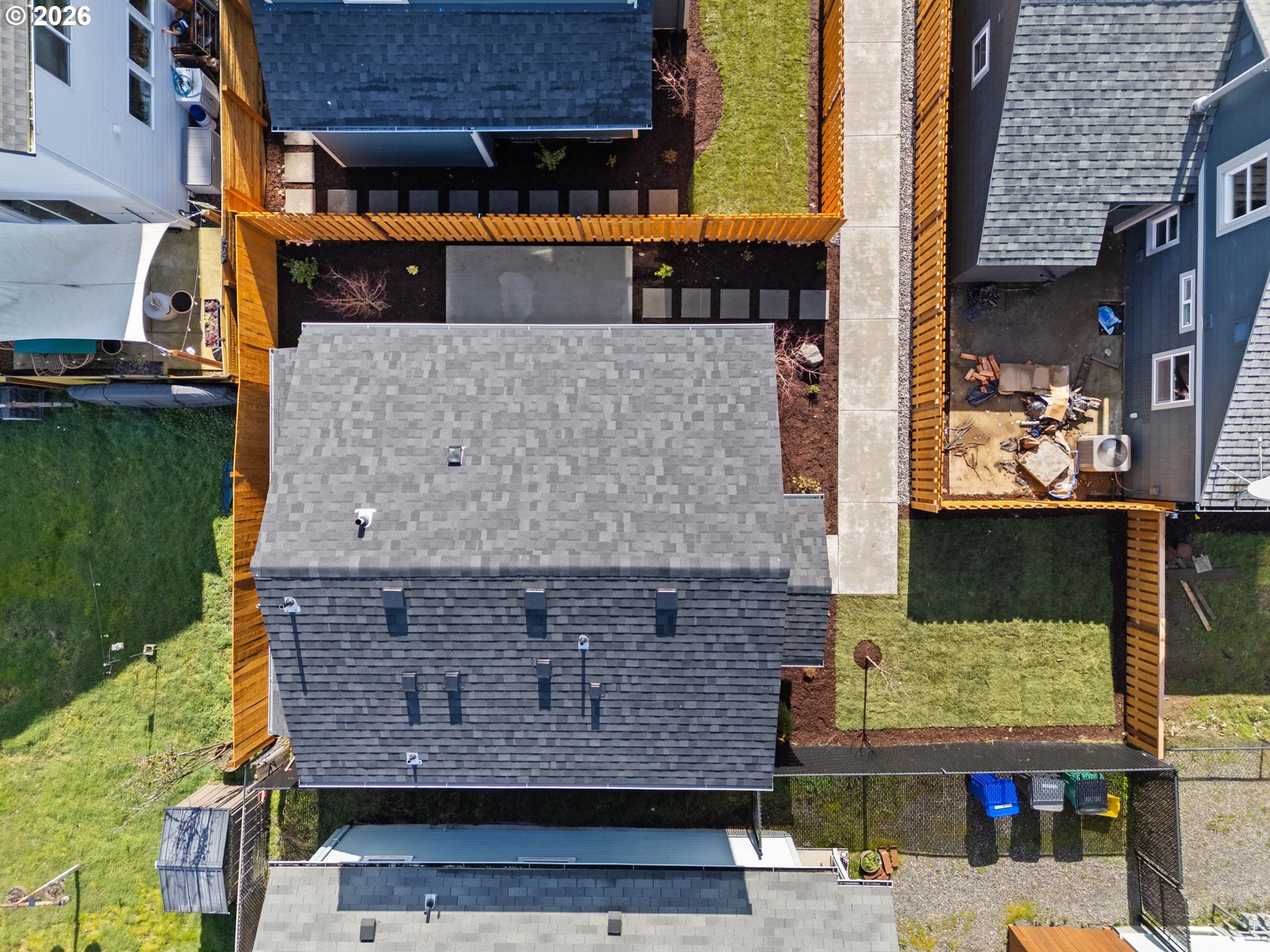 6909 Northeast Multnomah Street, Unit B Portland, OR 97213 - Photo 8 of 41