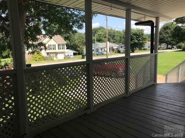 117 Settlemyre Road Drexel, NC 28655 - Photo 3 of 29 Gallery Image 3