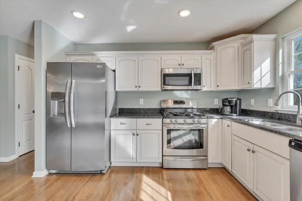 $479,900 | 101 Charmwood Circle, Moneta, VA 24121