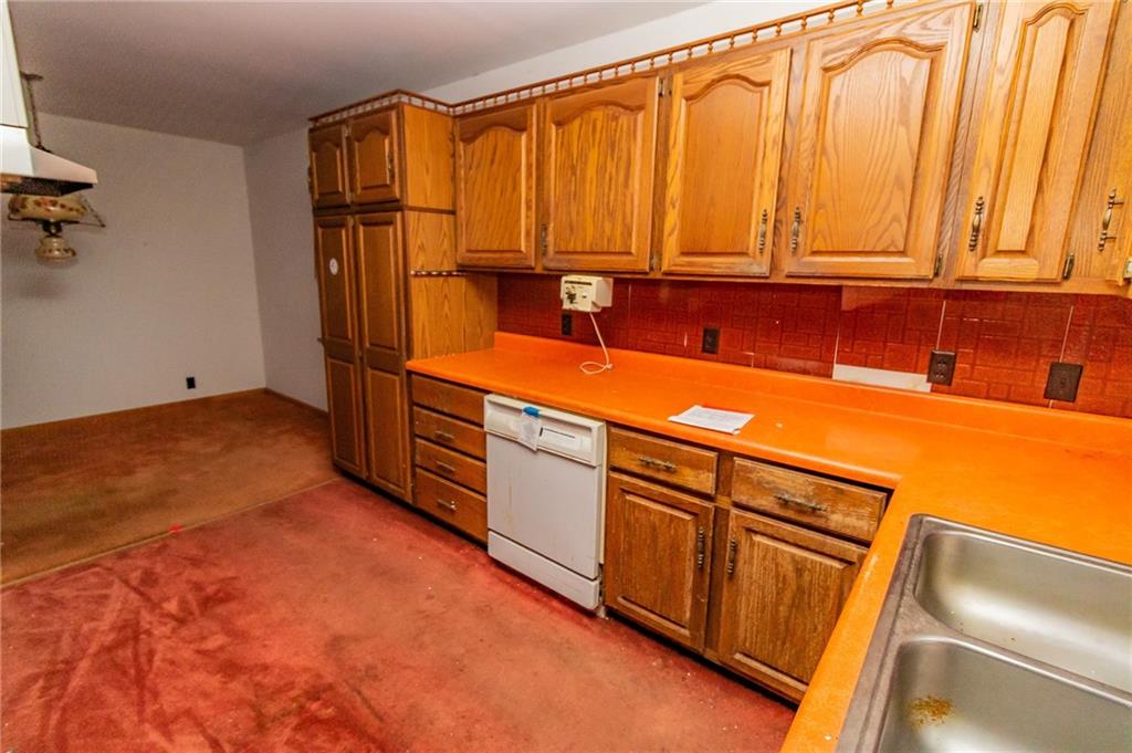 191 Milby Road Shelocta, PA 15774 - Photo 9 of 16