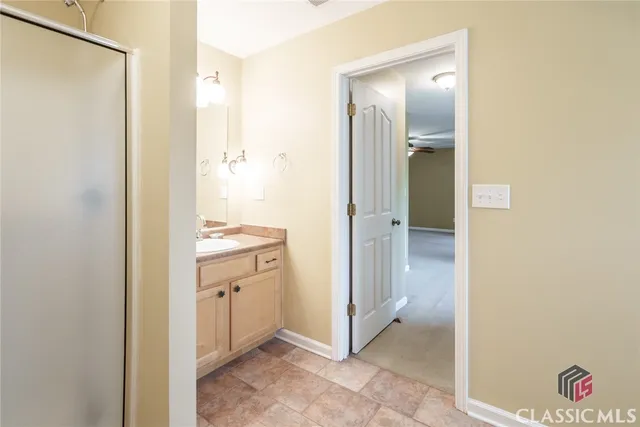 $699,900 | 550 Oak Ridge Drive, Oxford, GA 30054