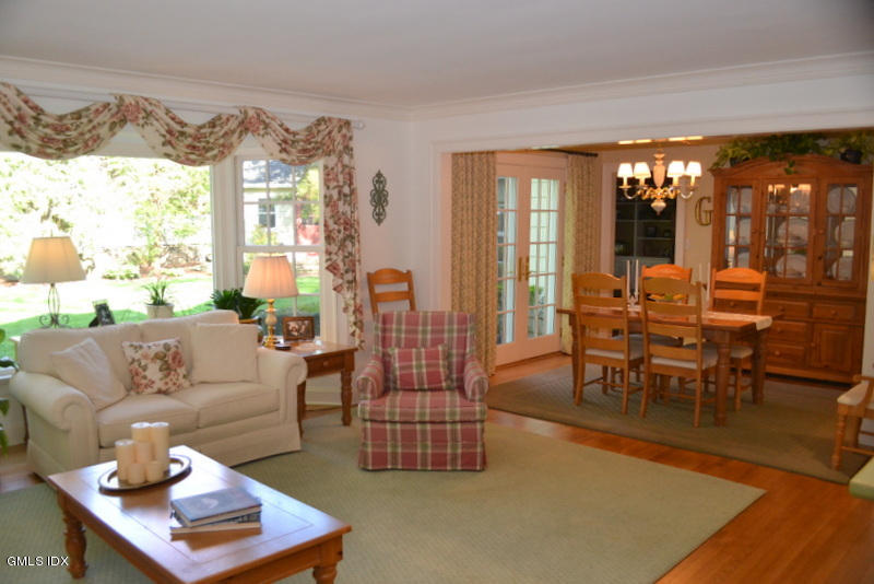 15 Palmer Terrace Riverside, CT 06878 - Photo 2 of 22 a living room with furniture and window