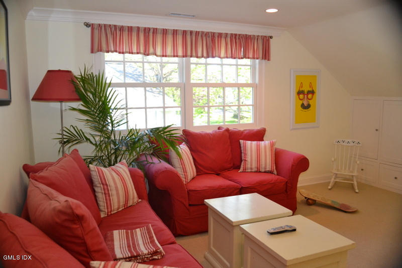 15 Palmer Terrace Riverside, CT 06878 - Photo 7 of 22 a living room with furniture and a window