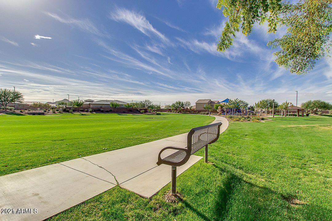 2624 East Mews Road Gilbert, AZ 85298 - Photo 44 of 50 Adora Green Space
