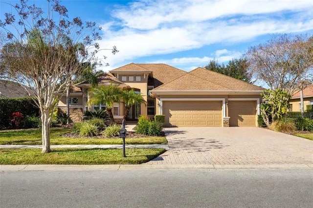 $975,000 | 748 Winslow Park Boulevard, Tarpon Springs, FL 34688