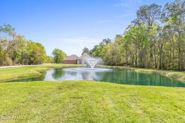 $645,000 | 314 Andre Avenue, Maurice, LA 70555