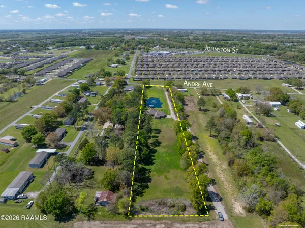 $645,000 | 314 Andre Avenue, Maurice, LA 70555