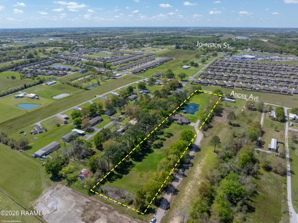 $645,000 | 314 Andre Avenue, Maurice, LA 70555