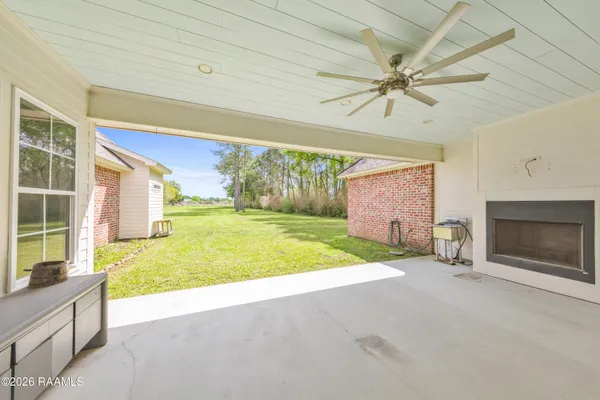 $645,000 | 314 Andre Avenue, Maurice, LA 70555