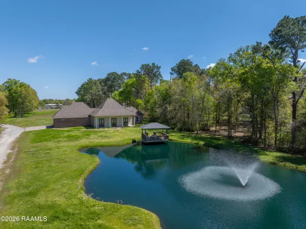 $645,000 | 314 Andre Avenue, Maurice, LA 70555