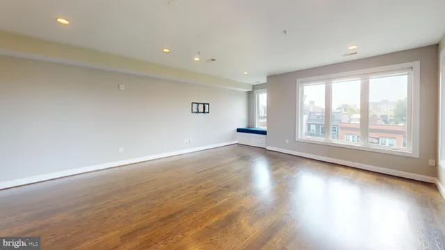 $5,250 | 3585 13th Street Northwest, Unit 4, Washington, DC 20010