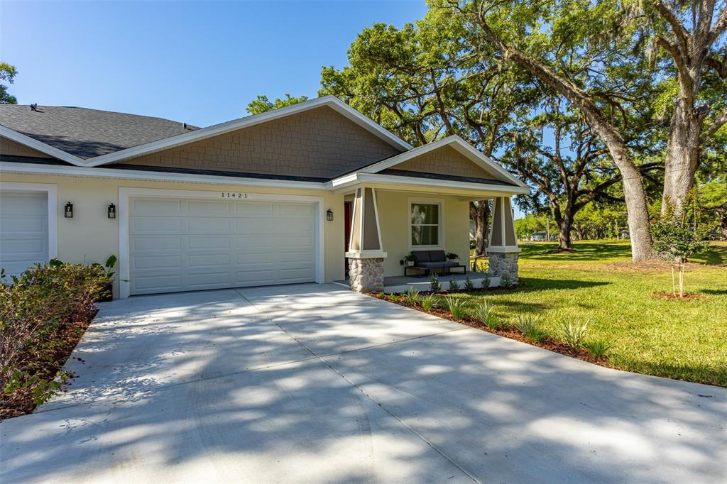 11421 Weldon Street Seffner, FL 33584 - Photo 4 of 56