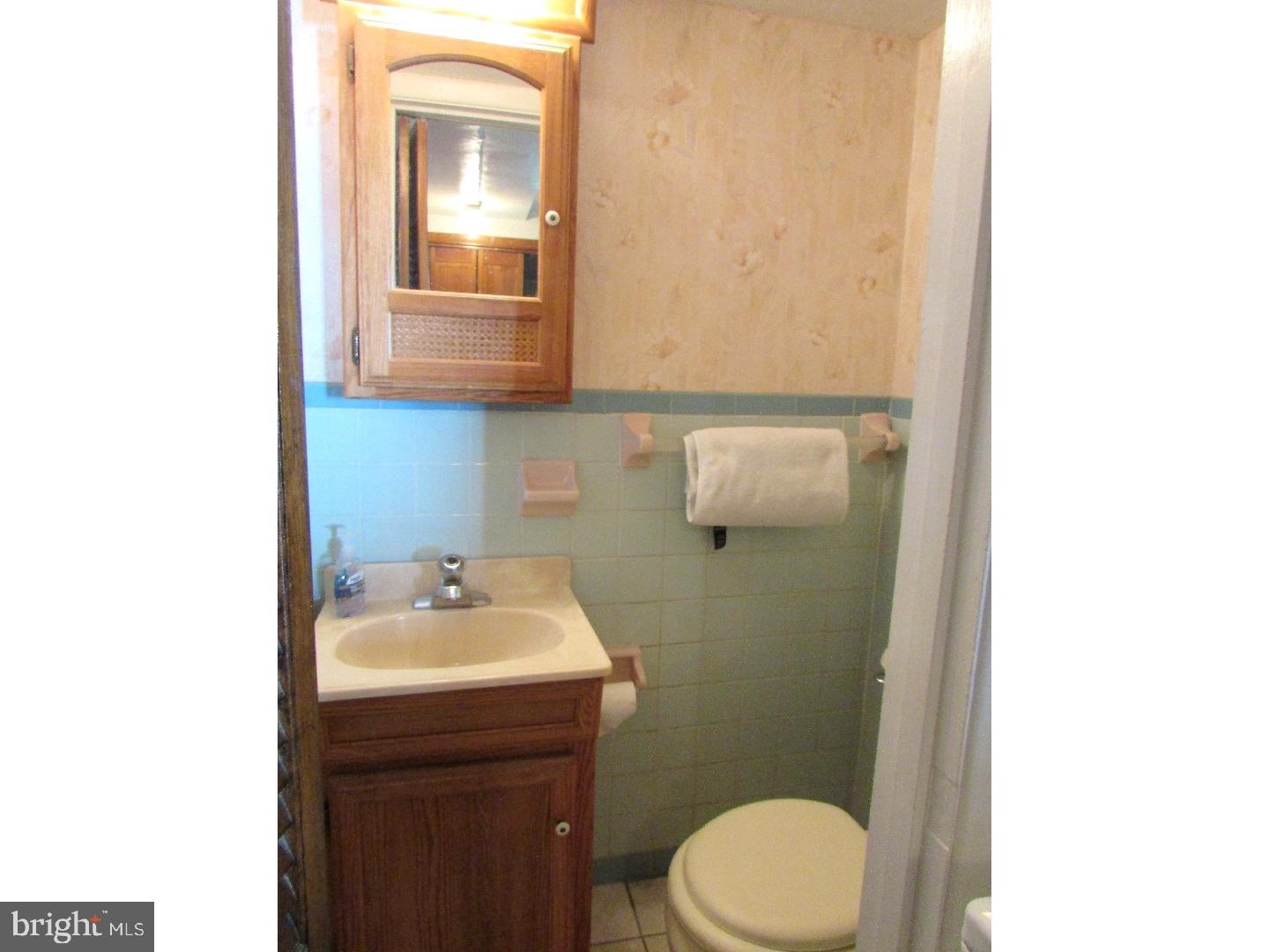 813 Millwood Road Philadelphia, PA 19115 - Photo 14 of 25 Half Bath