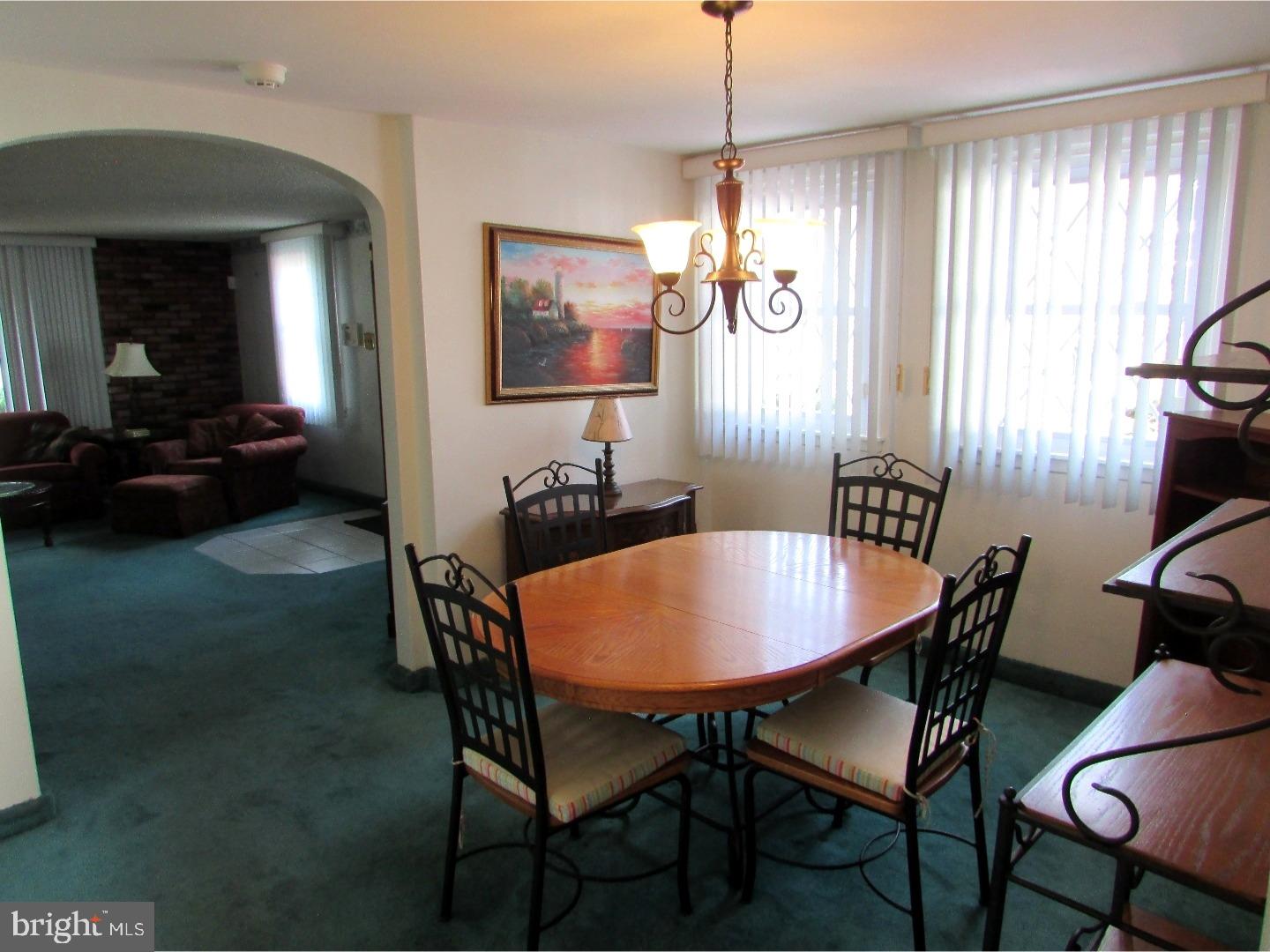 813 Millwood Road Philadelphia, PA 19115 - Photo 7 of 25 Dining Room