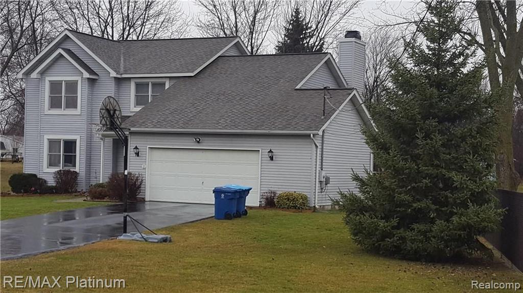 13316 North Horrell Road Fenton, MI 48430 - Photo 2 of 38