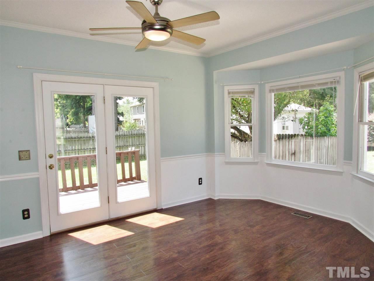 104 Longneedle Court Raleigh, NC 27603 - Photo 4 of 30