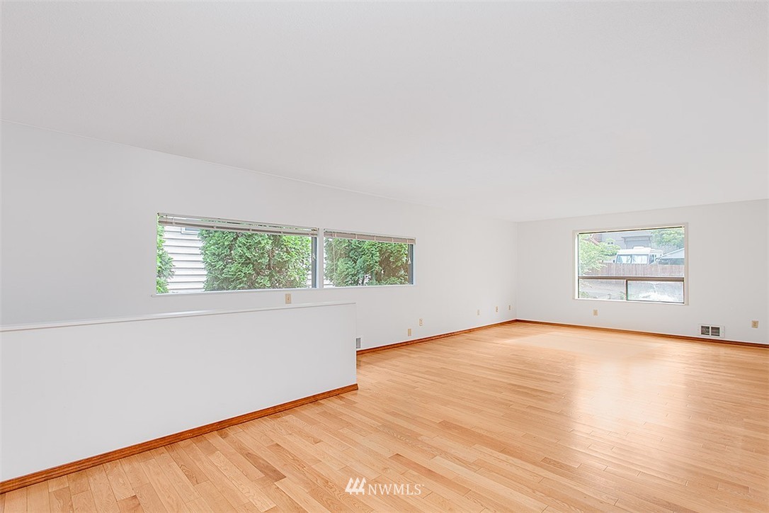 24032 7th Avenue West Bothell, WA 98021 - Photo 3 of 20