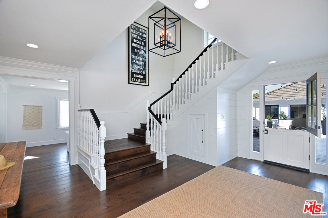 560 Cold Canyon Road Calabasas, CA 91302 - Photo 3 of 38 a view of entryway and hall with wooden floor