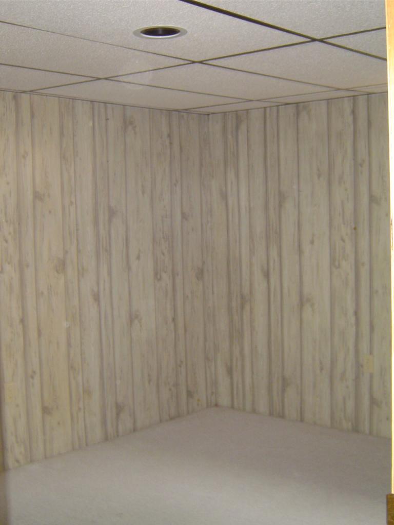 410 Brake Road Elliston, VA 24087 - Photo 14 of 14 a view of a large curtain with a shower curtain