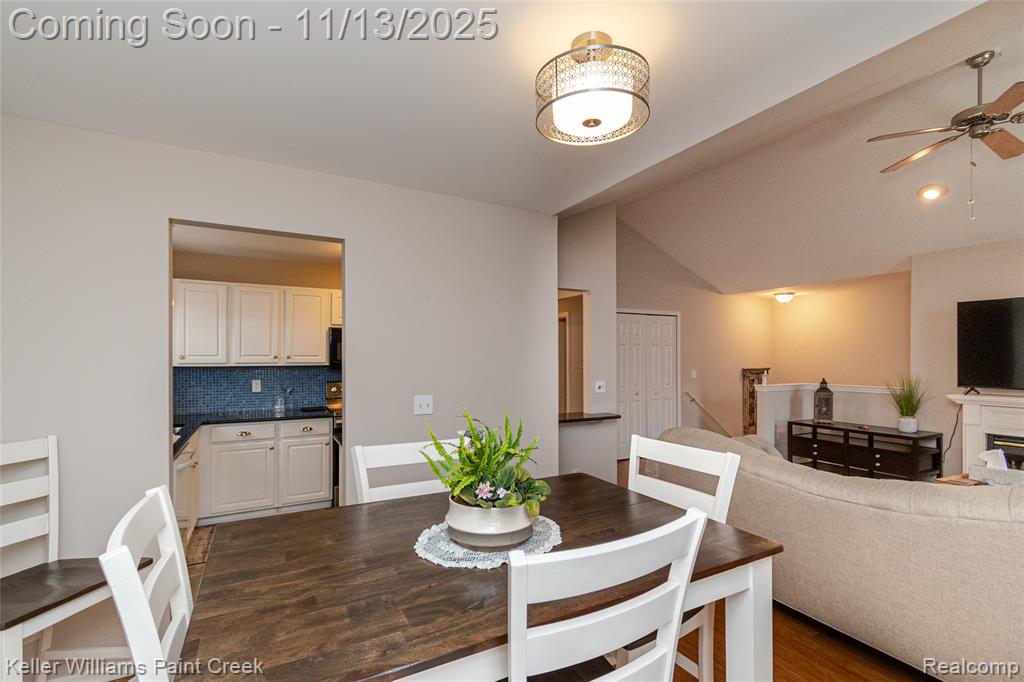 1848 Flagstone Circle Rochester, MI 48307 - Photo 18 of 41 Gallery Image 18