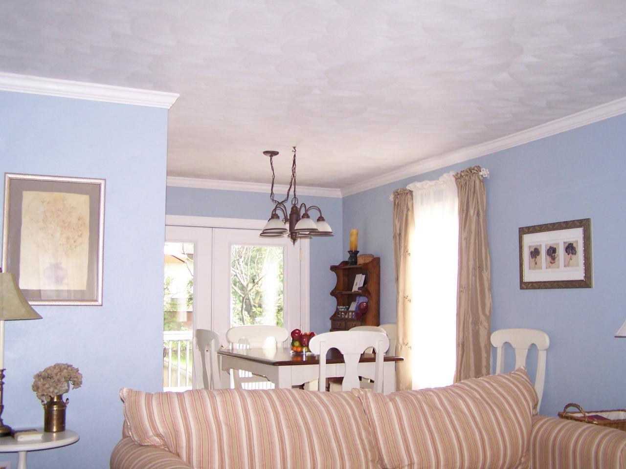 2626 Weaver Road Southwest Roanoke, VA 24015 - Photo 3 of 12 Dining Area w/door to deck