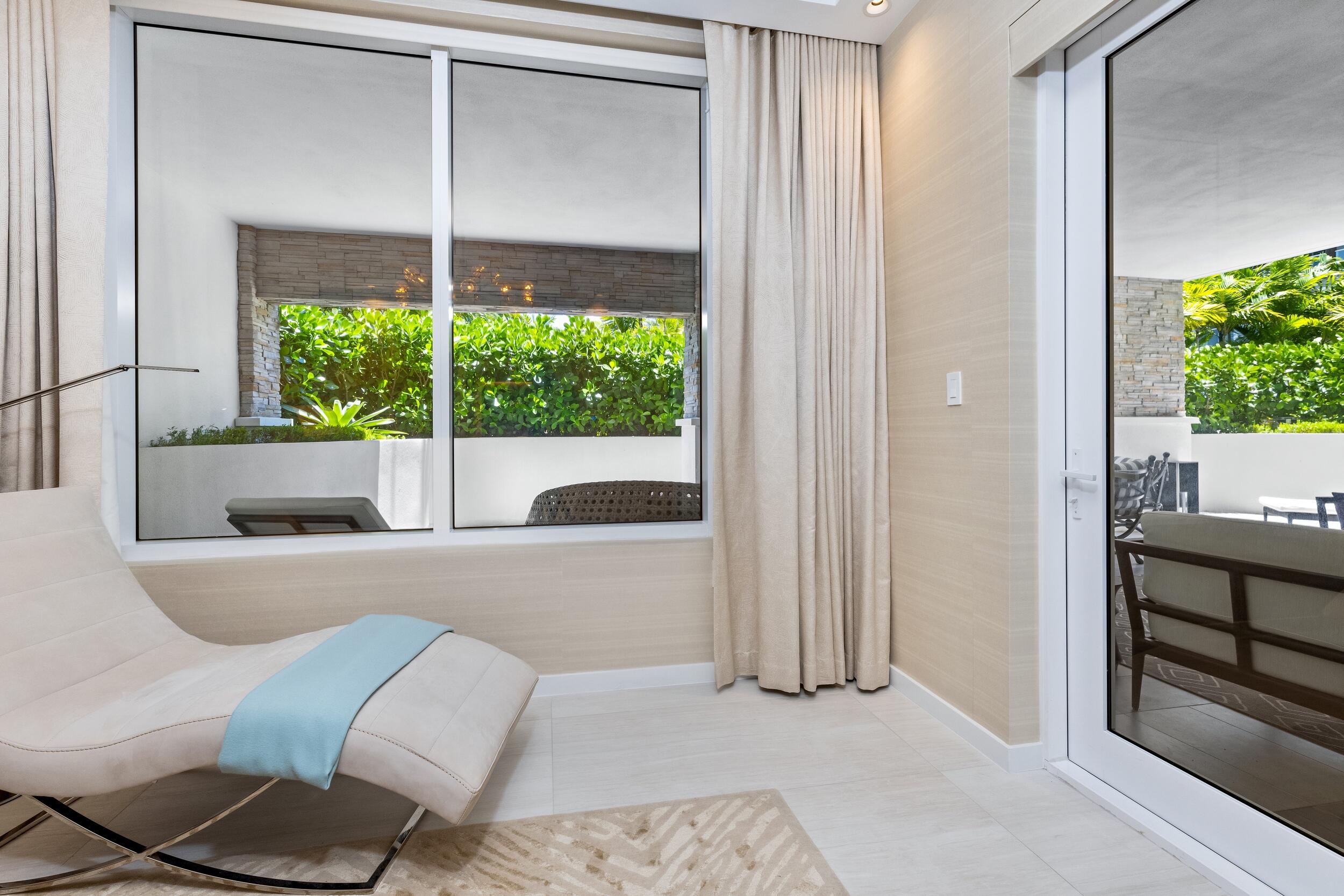 200 Southeast Mizner Boulevard, Unit 203 Boca Raton, FL 33432 - Photo 30 of 47 Primary Bedroom