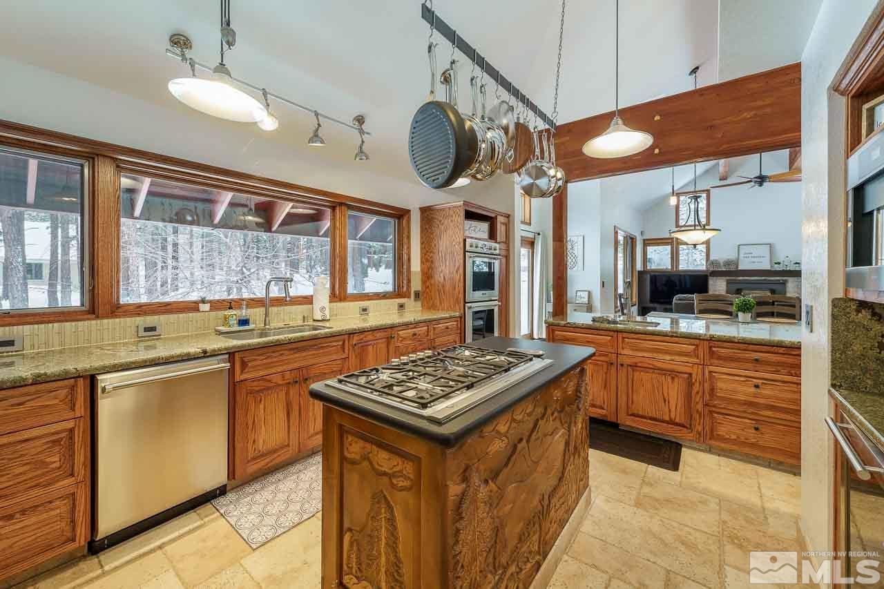 505 Yellow Pine Road Reno, NV 89511 - Photo 10 of 35 Photo 10