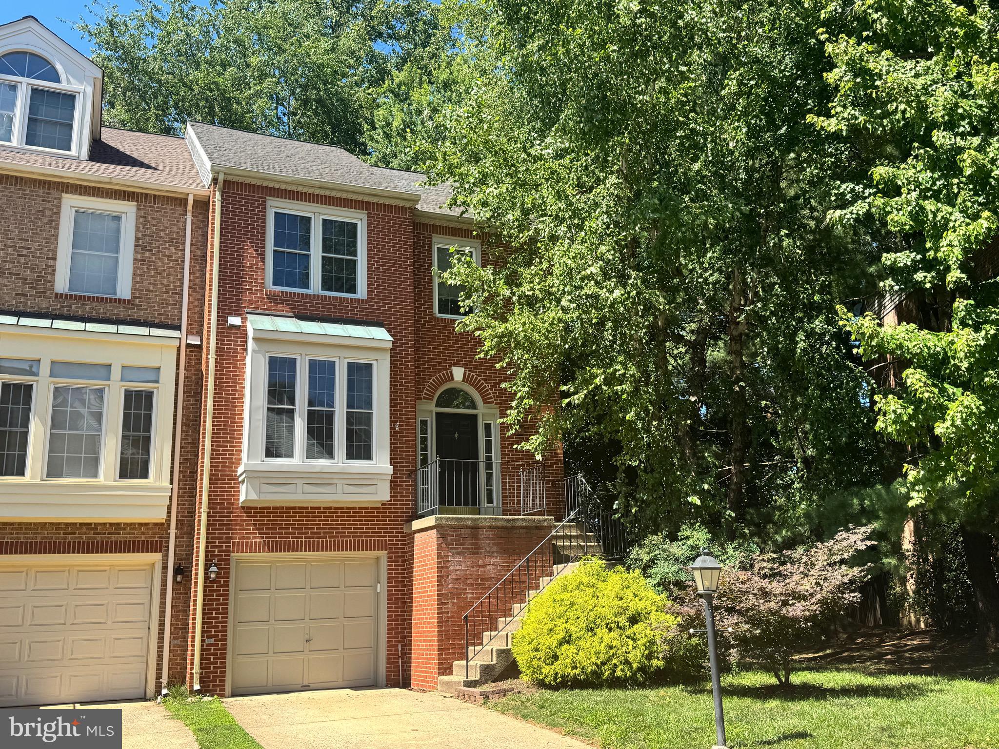 3799 Inverness Road Fairfax, VA 22033 - Photo 1 of 2 3-Level Penderbrook TH, Backing to Golf Course