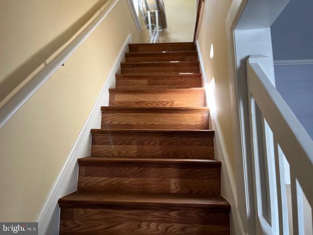 719 Hickory Street Delanco, NJ 08075 - Photo 19 of 29 a view of entryway