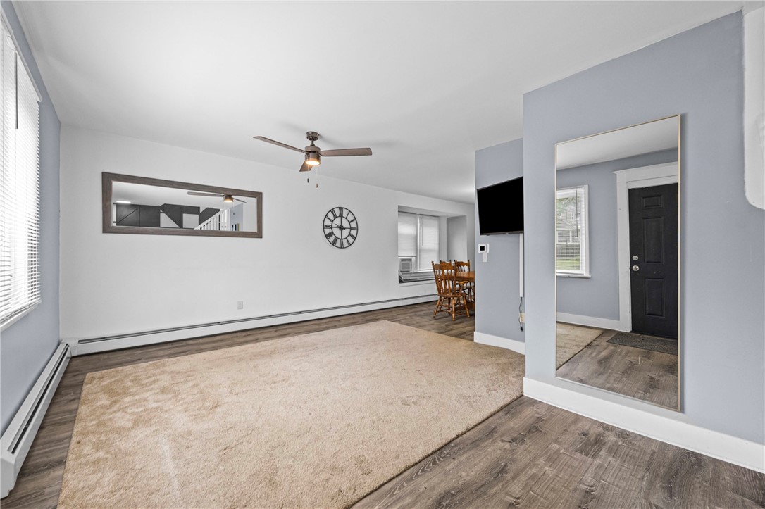 171 Oakland Street Rochester, NY 14620 - Photo 8 of 50