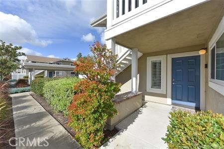 15 Tarocco Irvine, CA 92618 - Photo 1 of 1 a front view of a house with a yard