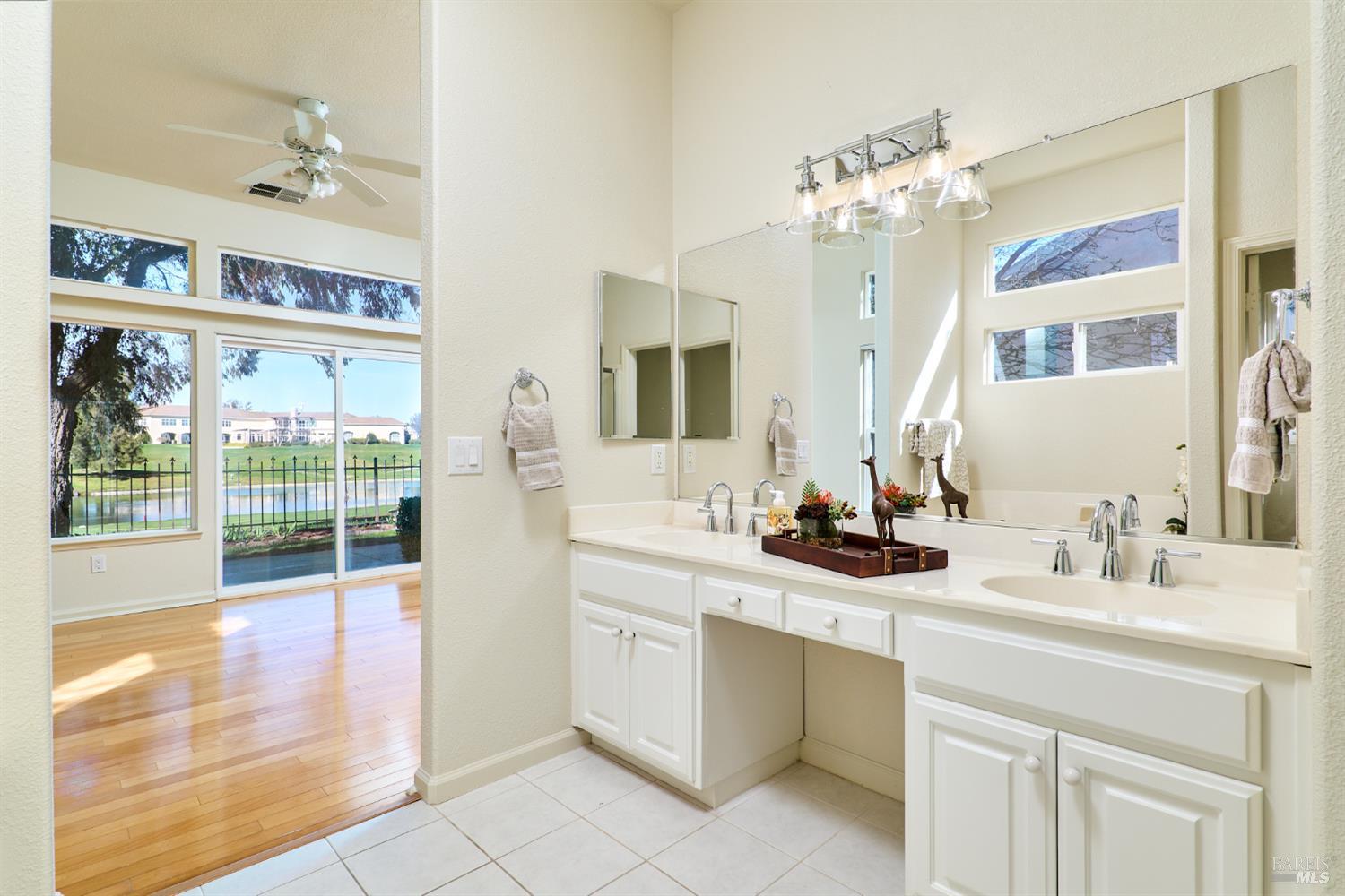 48 Augusta Court Rio Vista, CA 94571 - Photo 18 of 32 a bathroom with a sink vanity and mirror