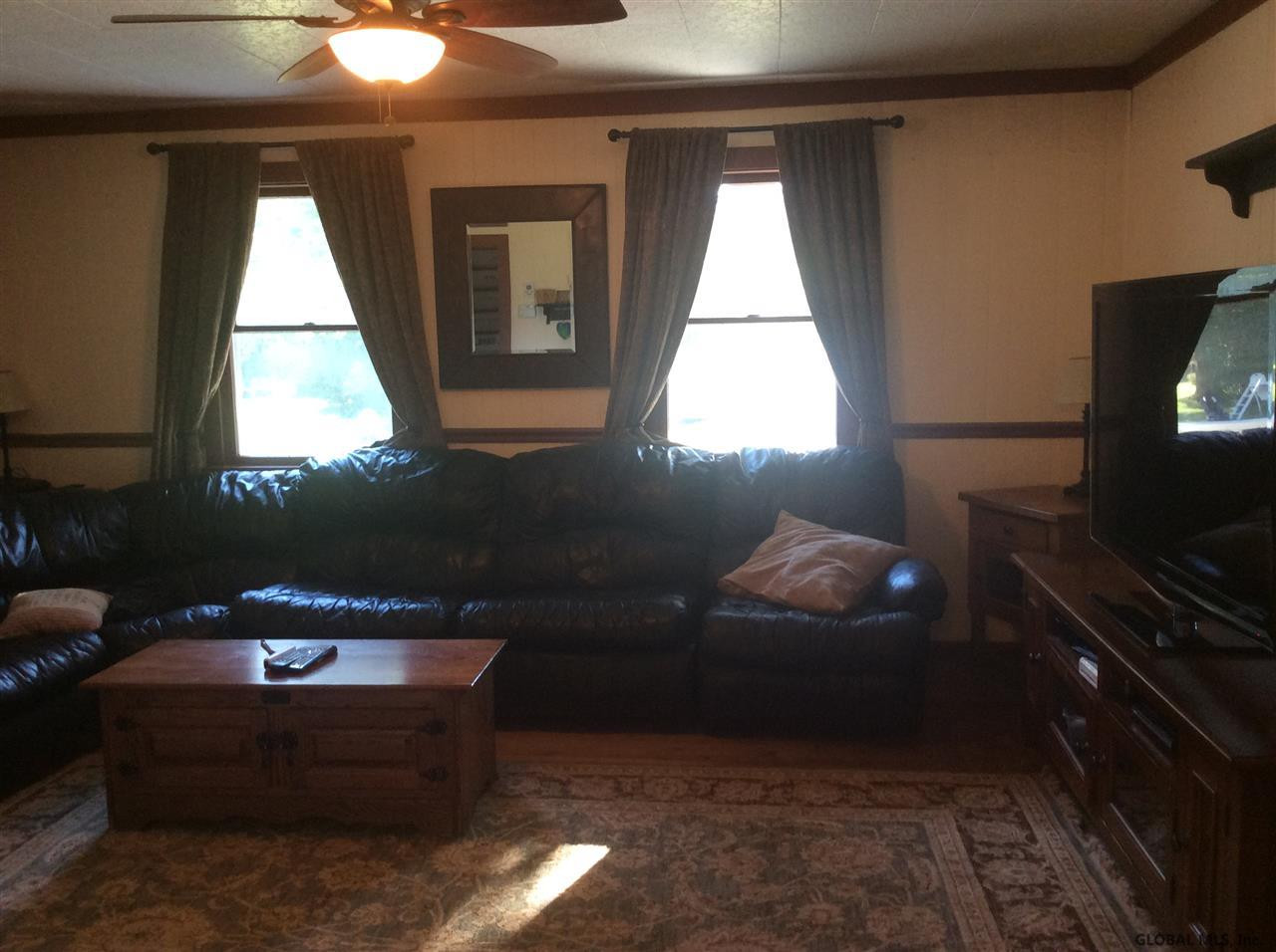 11 Plank Road Halfmoon, NY 12188 - Photo 16 of 25 Photo 16