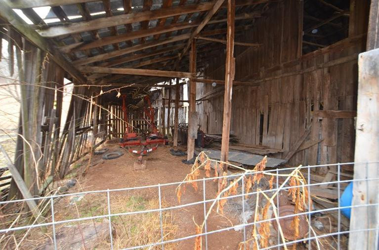 1709 Macedonia Road Irvine, KY 40336 - Photo 60 of 87 Current owner has all the hay equipment
