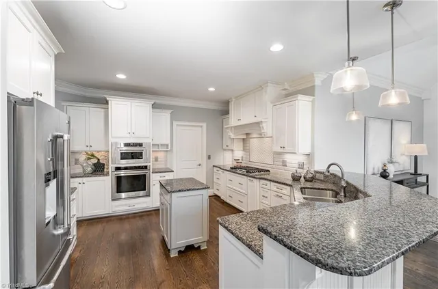 $1,049,999 | 4824 Summer Hl Way, Winston-Salem, NC 27106