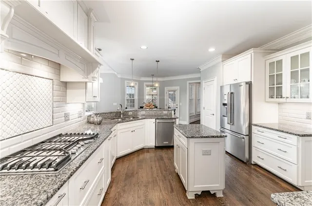 $1,049,999 | 4824 Summer Hl Way, Winston-Salem, NC 27106