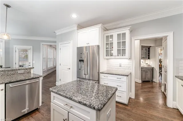 $1,049,999 | 4824 Summer Hl Way, Winston-Salem, NC 27106