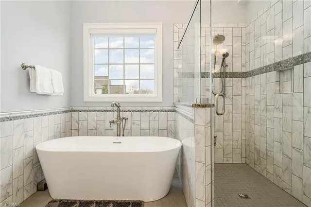 $1,049,999 | 4824 Summer Hl Way, Winston-Salem, NC 27106