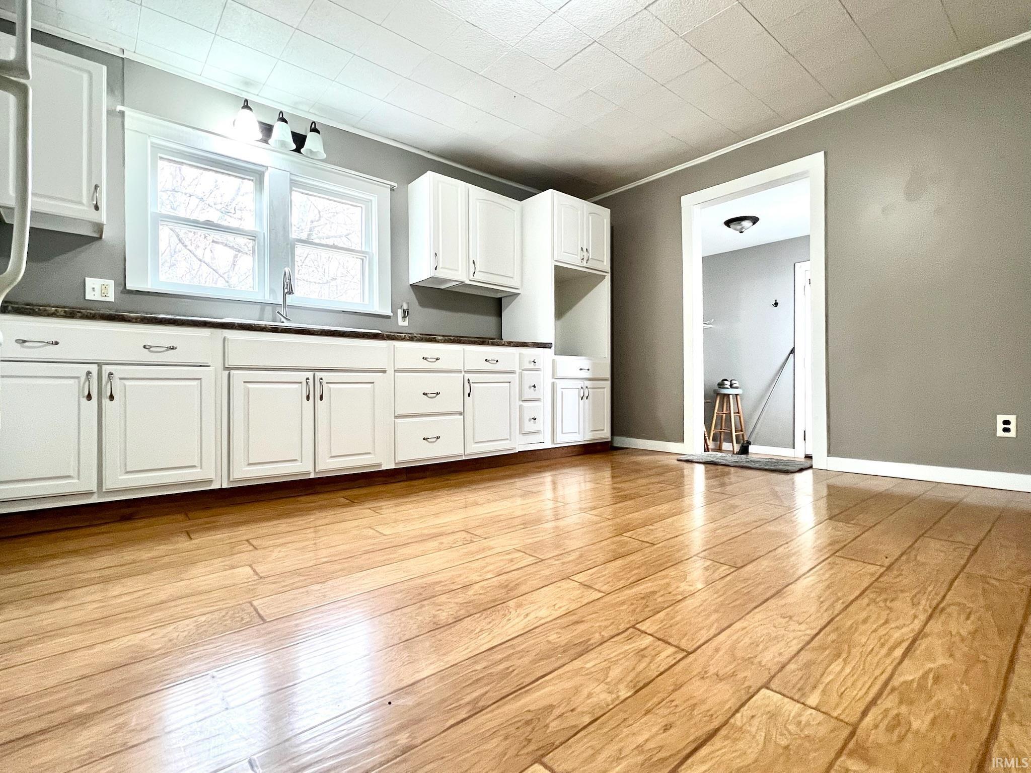 2448 River Road Spencer, IN 47460 - Photo 13 of 31