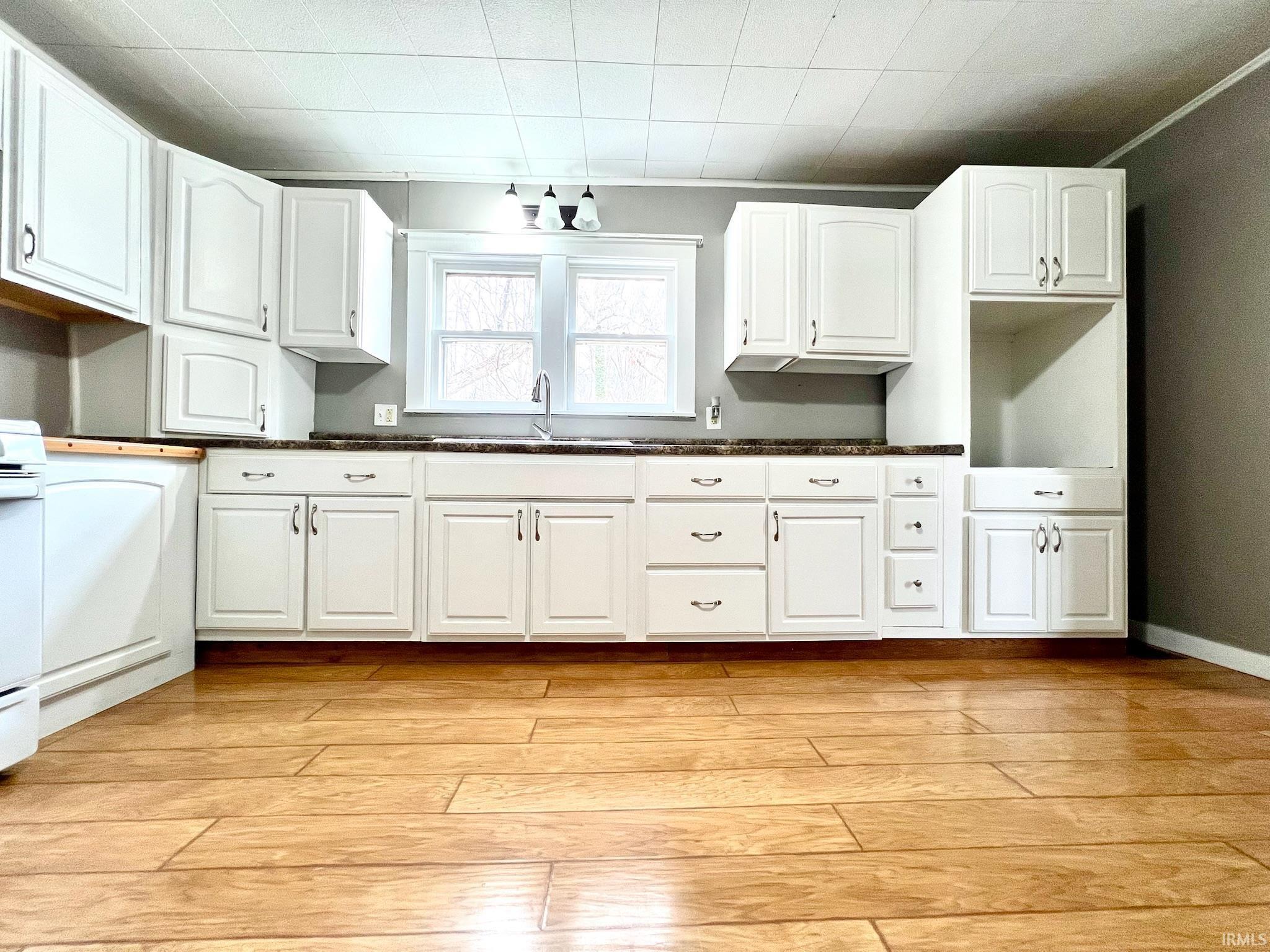 2448 River Road Spencer, IN 47460 - Photo 14 of 31