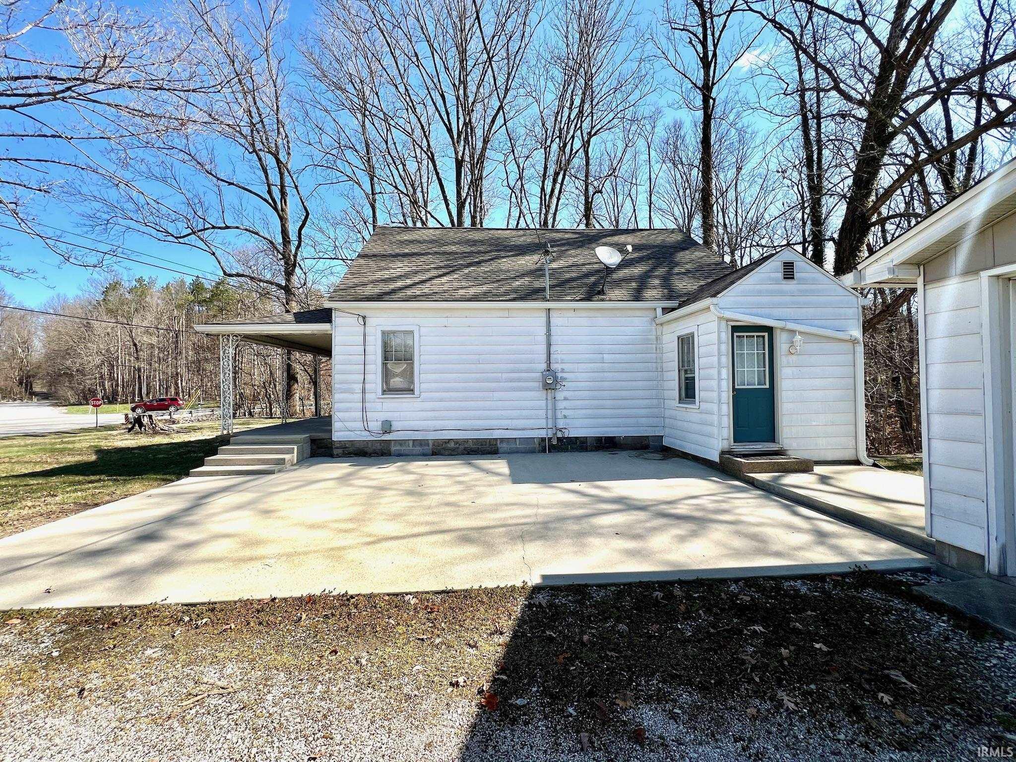 2448 River Road Spencer, IN 47460 - Photo 27 of 31