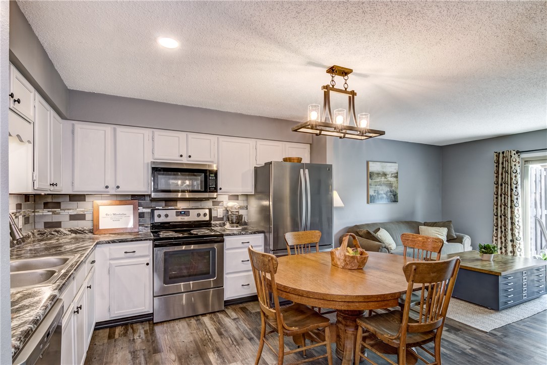 45 Stump Lake Road, Unit 6 Chippewa Falls, WI 54729 - Photo 6 of 30